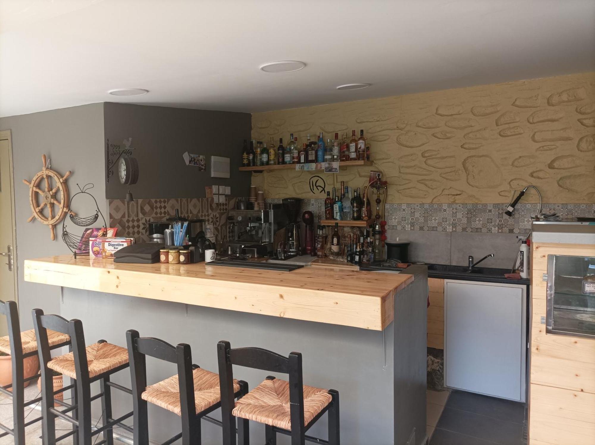 Aposperitis Rooms & Apartments Kini Dış mekan fotoğraf